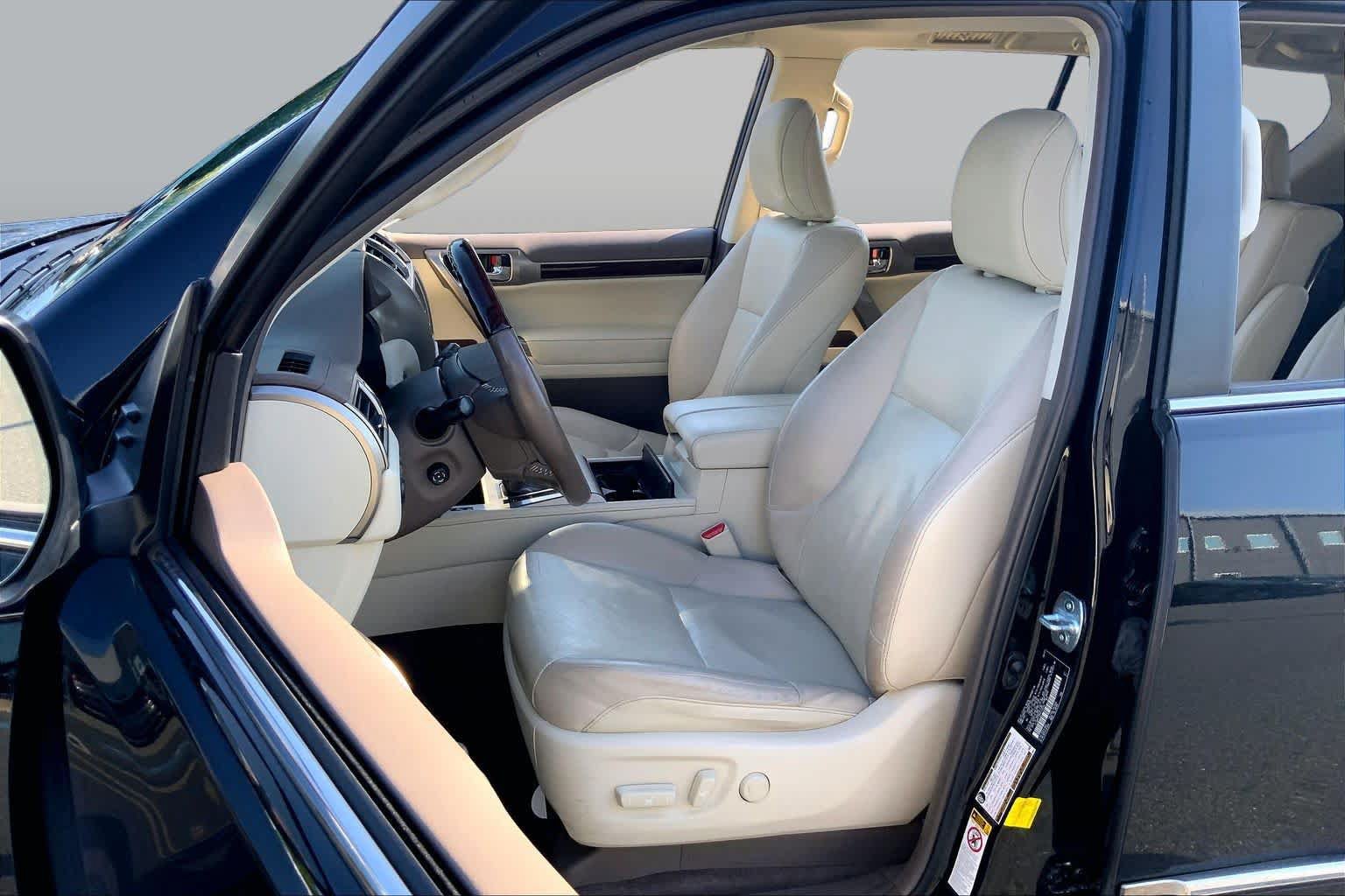 Used 2017 Lexus GX 460 Premium AWD/4WD image 8