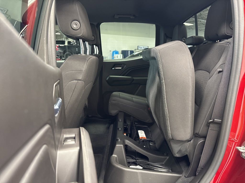 Used 2023 Chevrolet Colorado LT w/ LT Convenience Package III image 31