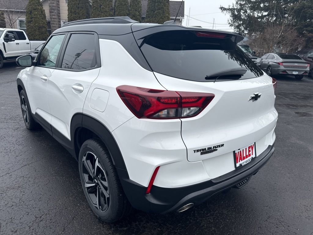 Used 2021 Chevrolet TrailBlazer RS image 12