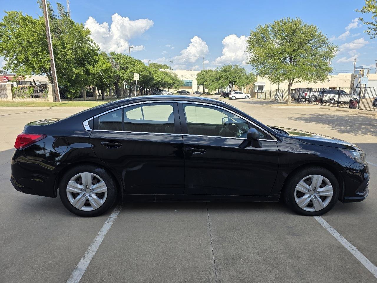 Used 2019 Subaru Legacy 2.5i AWD/4WD image 33
