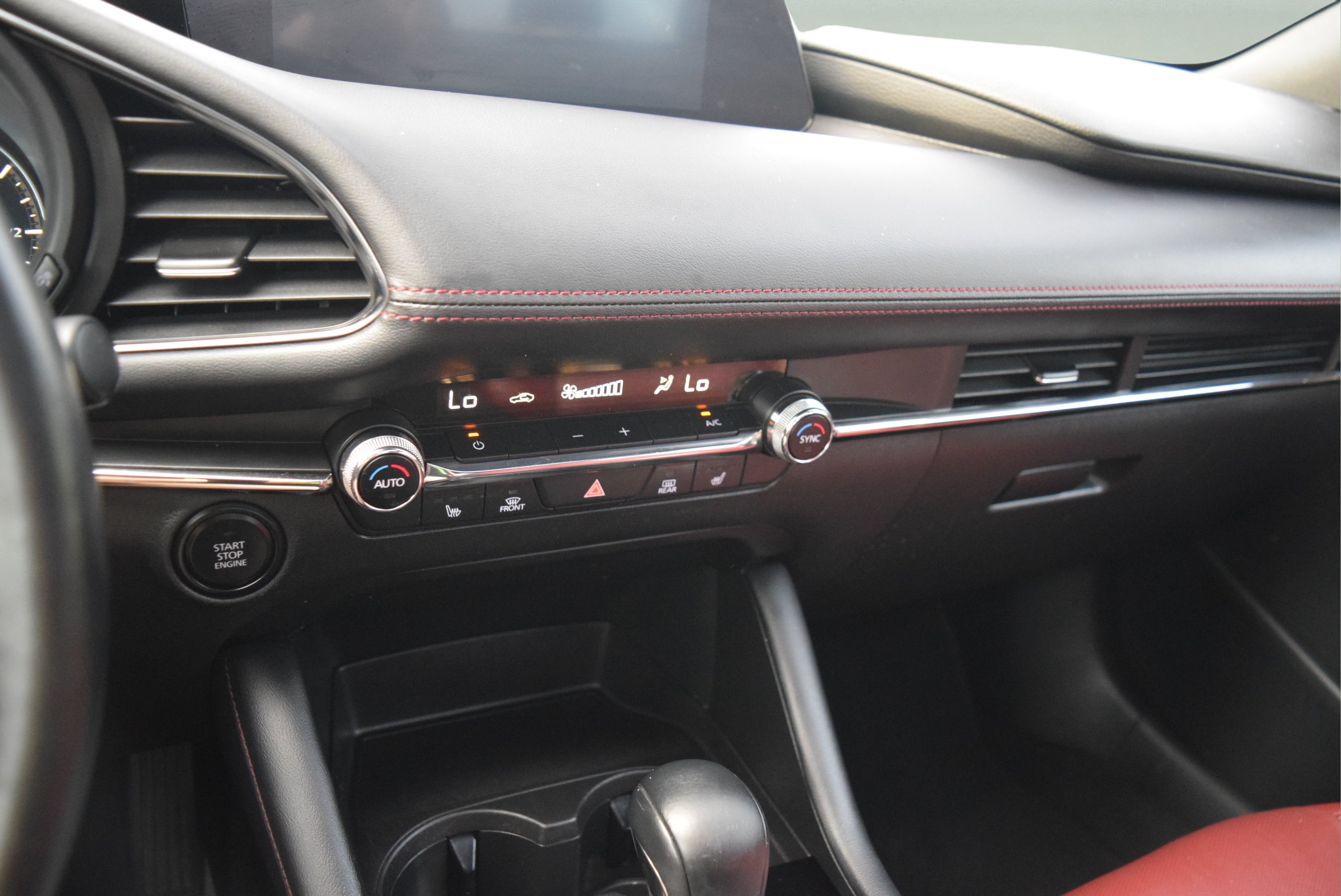 Used 2022 MAZDA MAZDA3 s FWD image 15