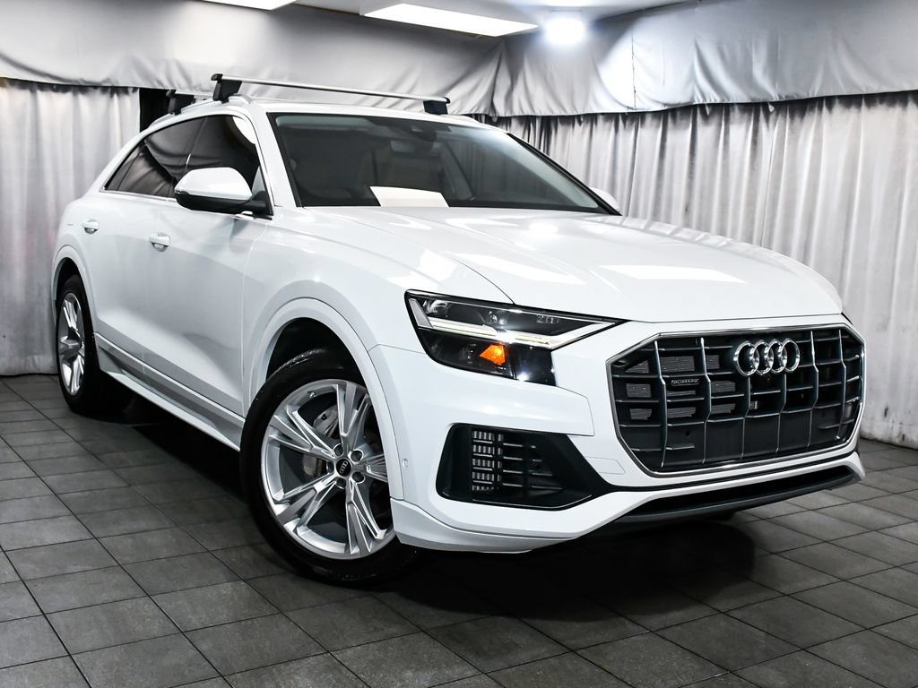 Used 2022 Audi Q8 Premium AWD/4WD image 3