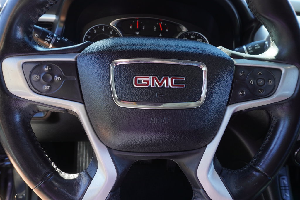 Certified 2018 GMC Acadia SLT FWD image 22