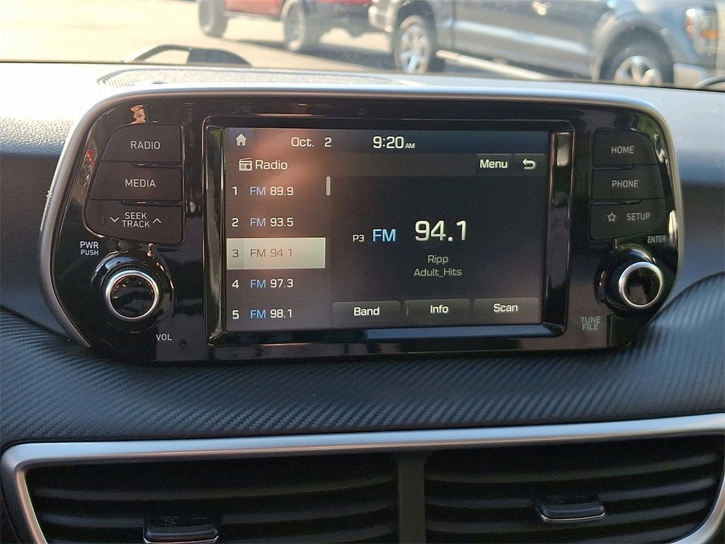 Used 2021 Hyundai Tucson SE image 16