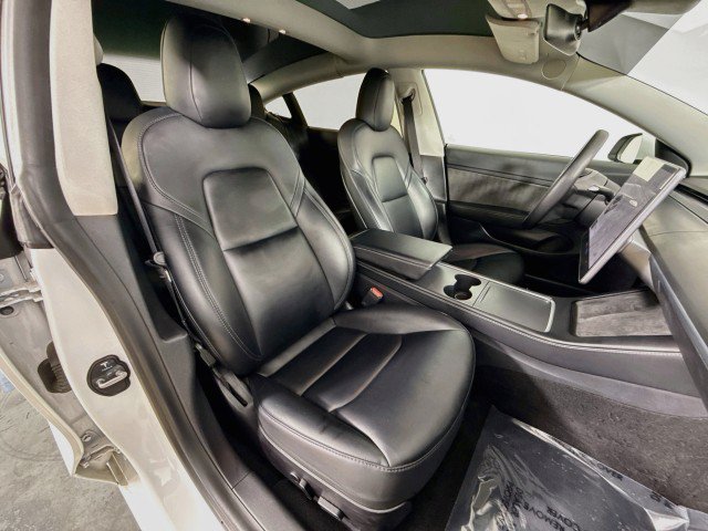 Used 2021 Tesla Model 3 Standard Range Plus RWD image 27