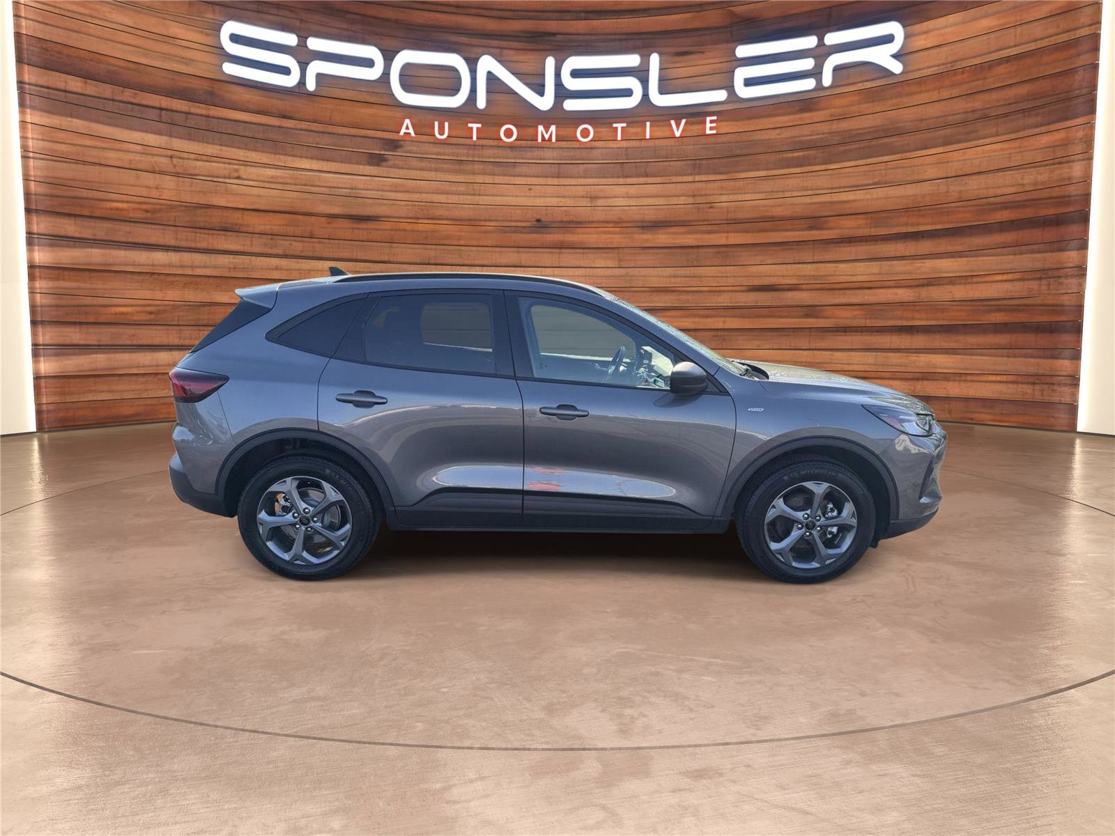 Used 2025 Ford Escape ST-Line w/ Cold Weather Package image 8