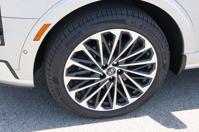 New 2026 Hyundai Palisade Calligraphy FWD image 7