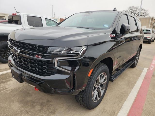Used 2024 Chevrolet Tahoe Z71 w/ Luxury Package image 3