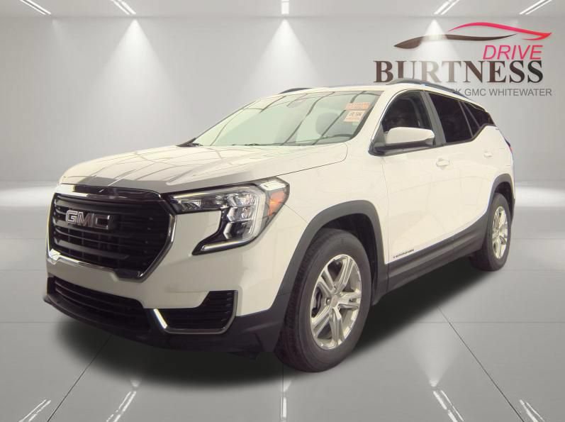 Used 2023 GMC Terrain SLE w/ Driver Convenience Package AWD/4WD image 3