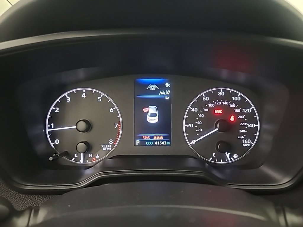 Used 2025 Toyota Corolla LE FWD image 31
