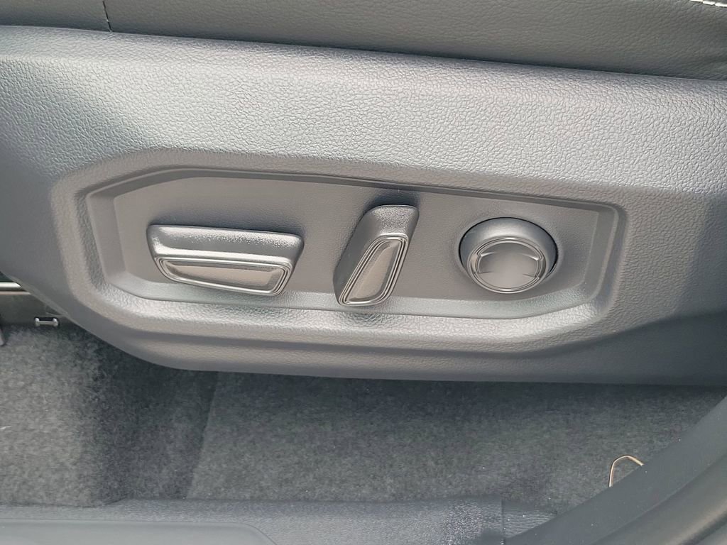 New 2026 Toyota Tundra SR5 image 29
