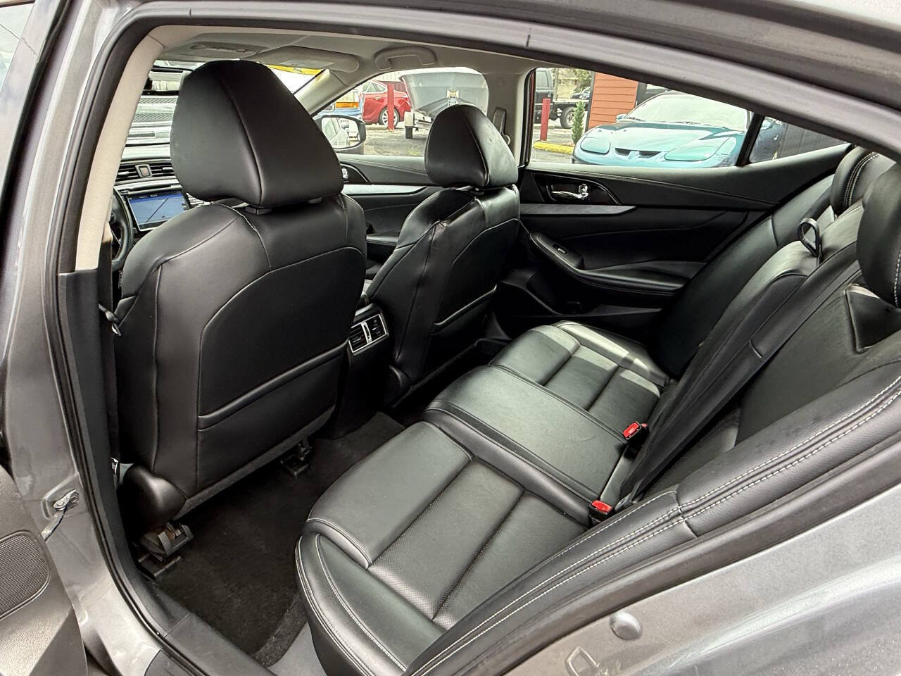Used 2016 Nissan Maxima 3.5 SV FWD image 18