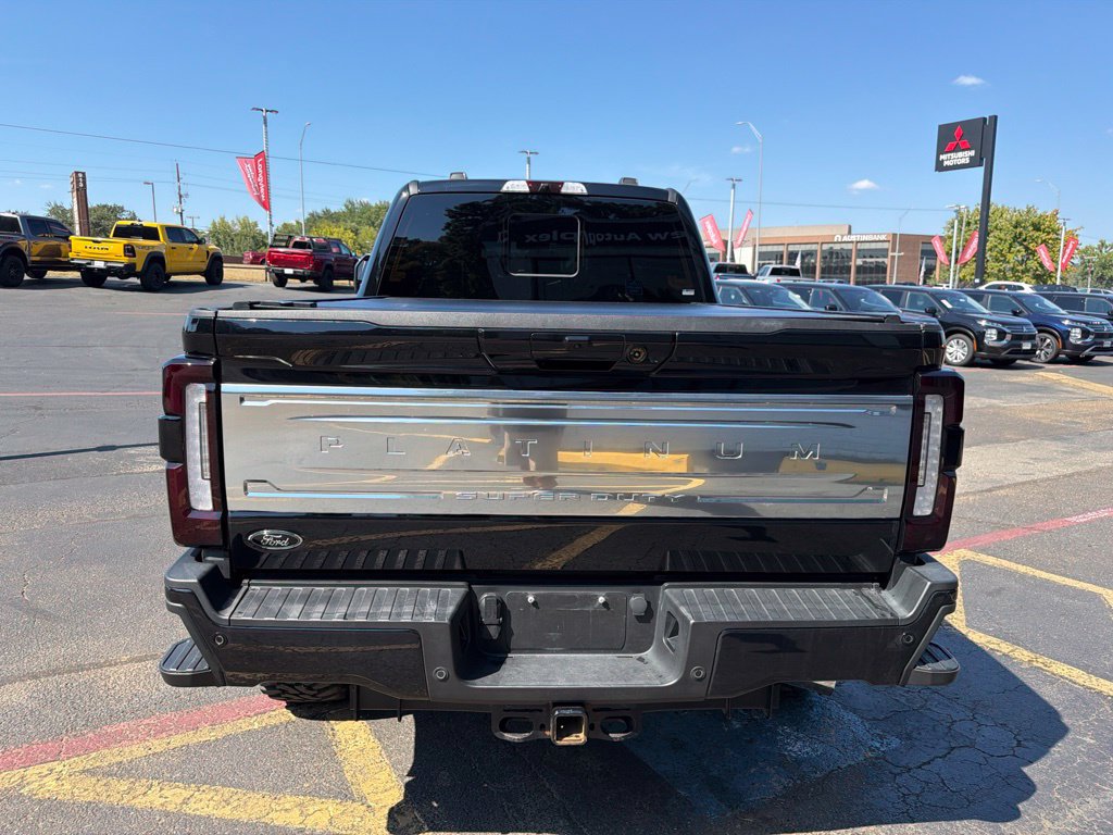 Used 2025 Ford F250 Platinum w/ Platinum Plus Package AWD/4WD image 9