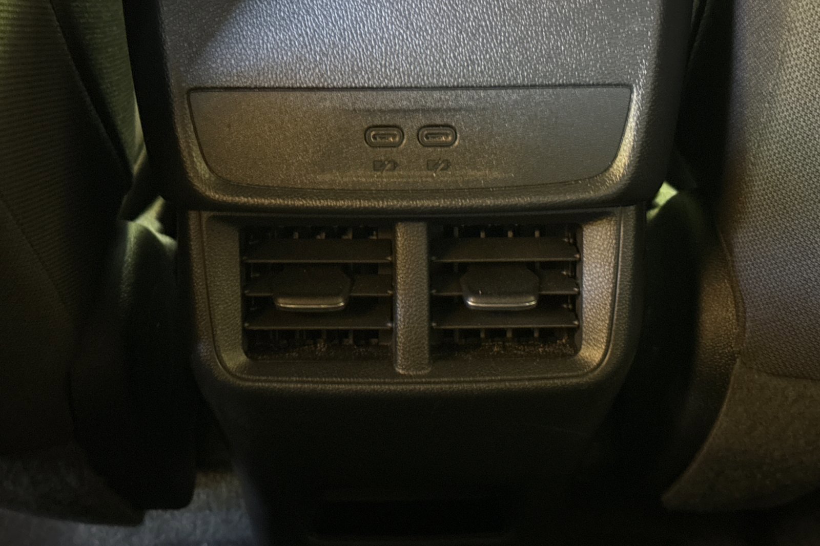 Used 2026 Chevrolet Equinox LT AWD/4WD image 16
