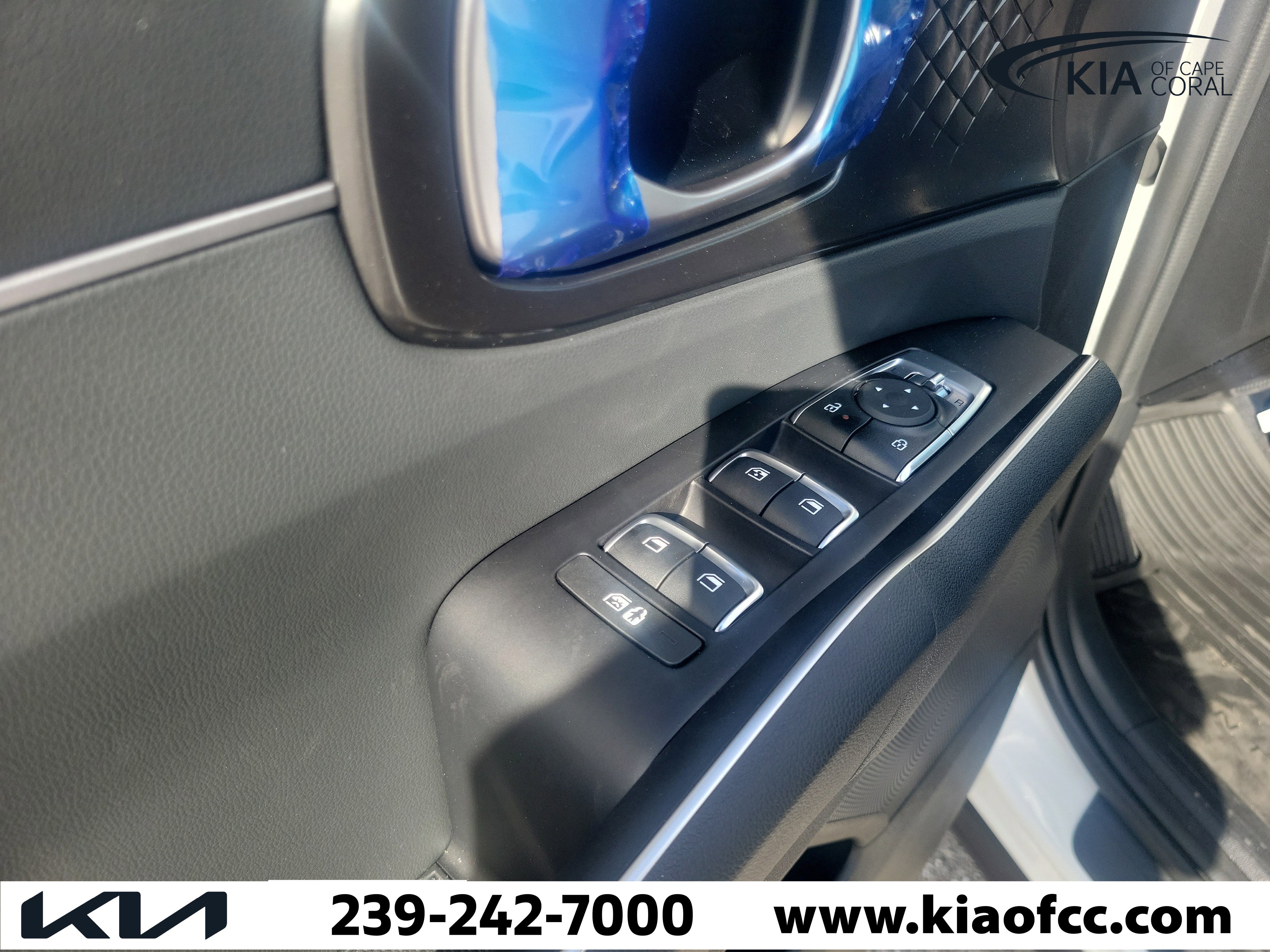 New 2026 Kia Sorento S FWD image 24