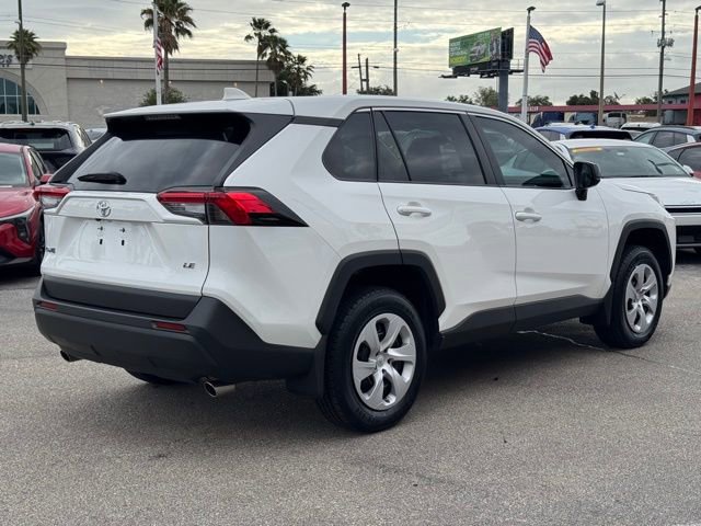 Used 2025 Toyota RAV4 LE image 5