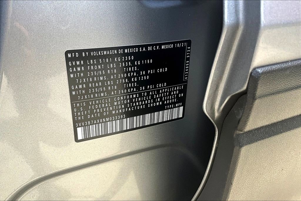 Used 2022 Volkswagen Tiguan SE image 46