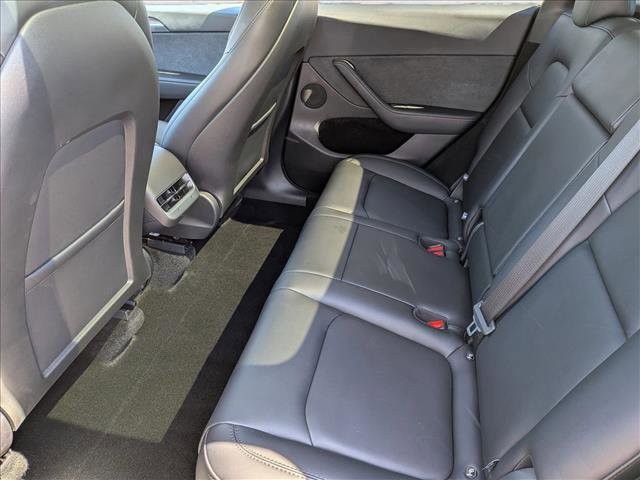 Used 2025 Tesla Model Y Long Range image 19