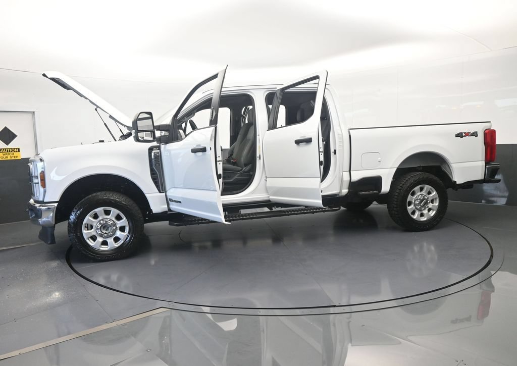 Used 2024 Ford F250 XLT AWD/4WD image 75