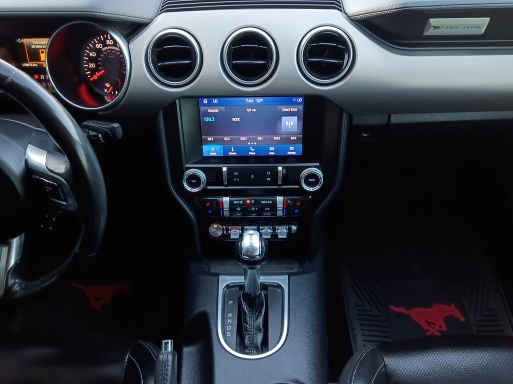 Used 2022 Ford Mustang Premium image 3