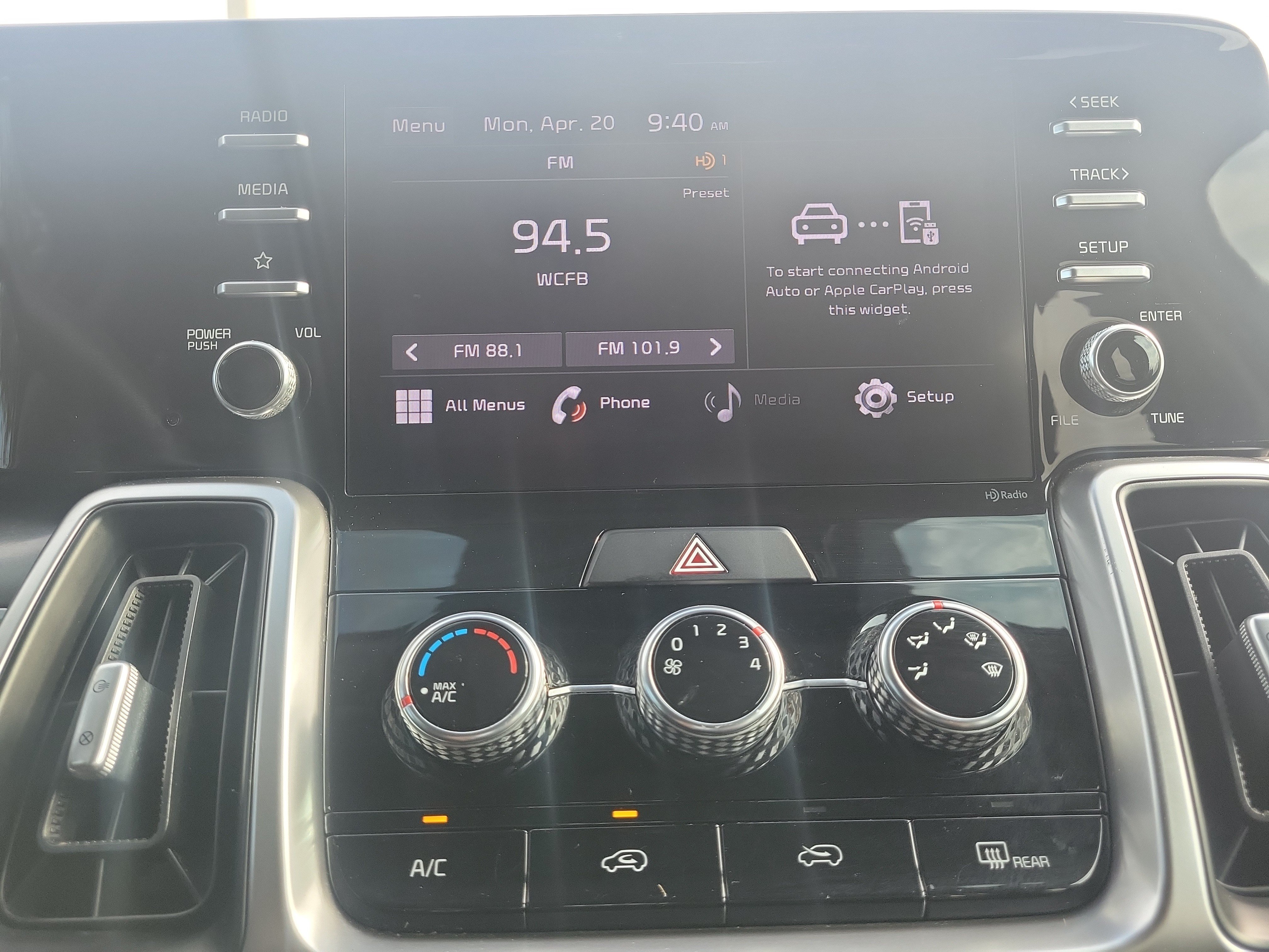 Used 2021 Kia Sorento LX FWD image 28