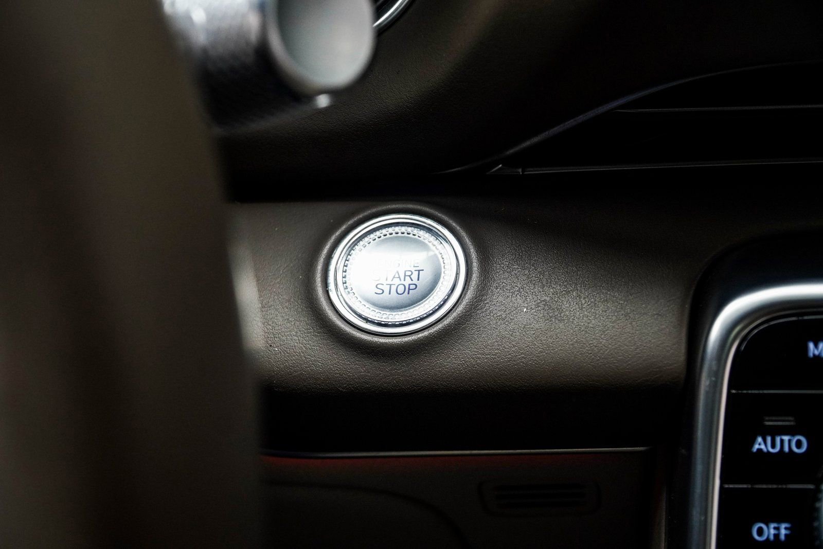 Used 2023 Genesis GV80 2.5T w/ Advanced Package image 21