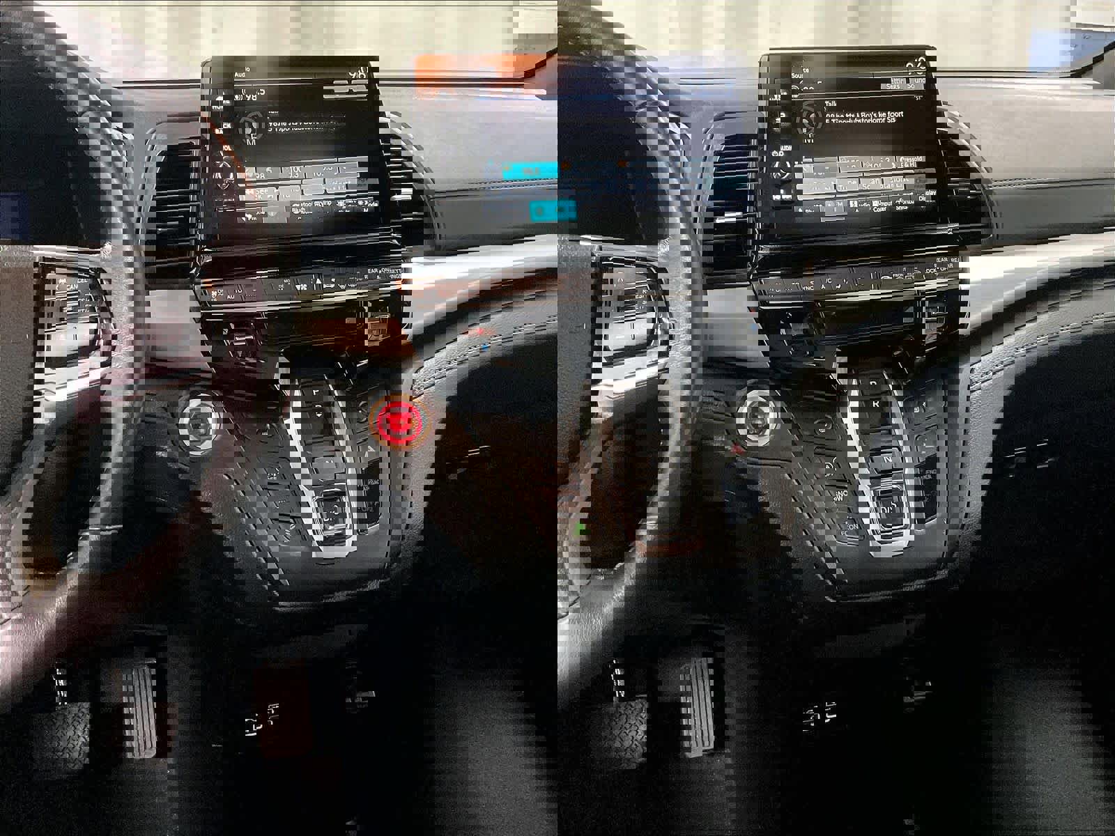 Used 2025 Honda Odyssey Sport-L image 19