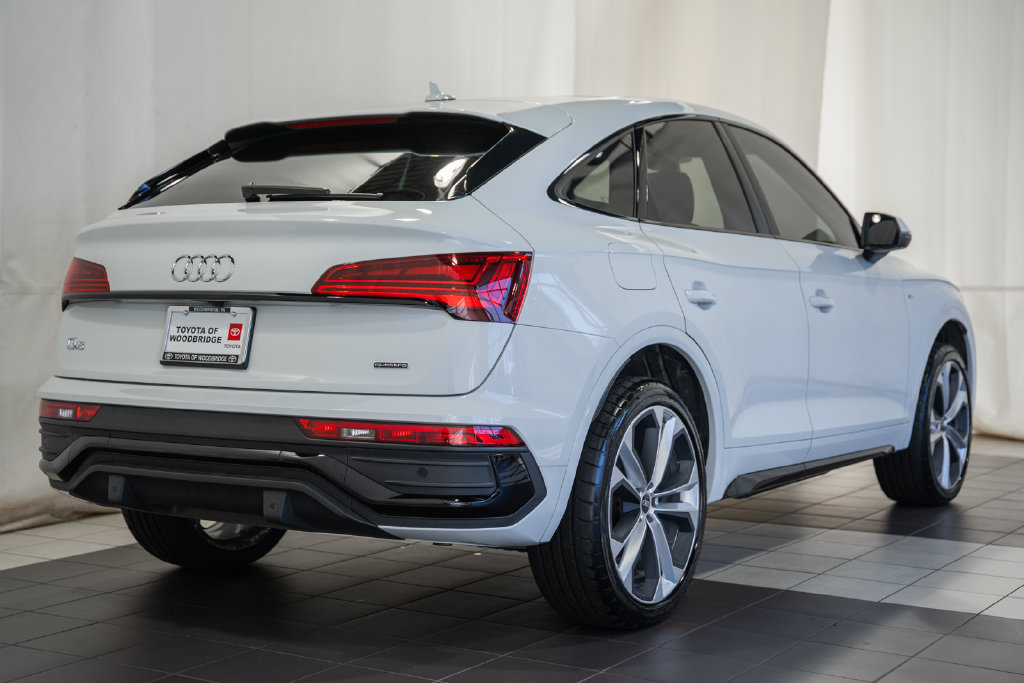 Used 2023 Audi Q5 2.0T Premium Plus w/ Premium Plus Package AWD/4WD image 4