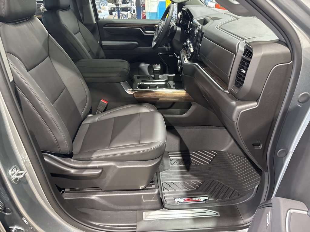 New 2026 Chevrolet Silverado 1500 RST w/ RST All Star Premium Package image 40
