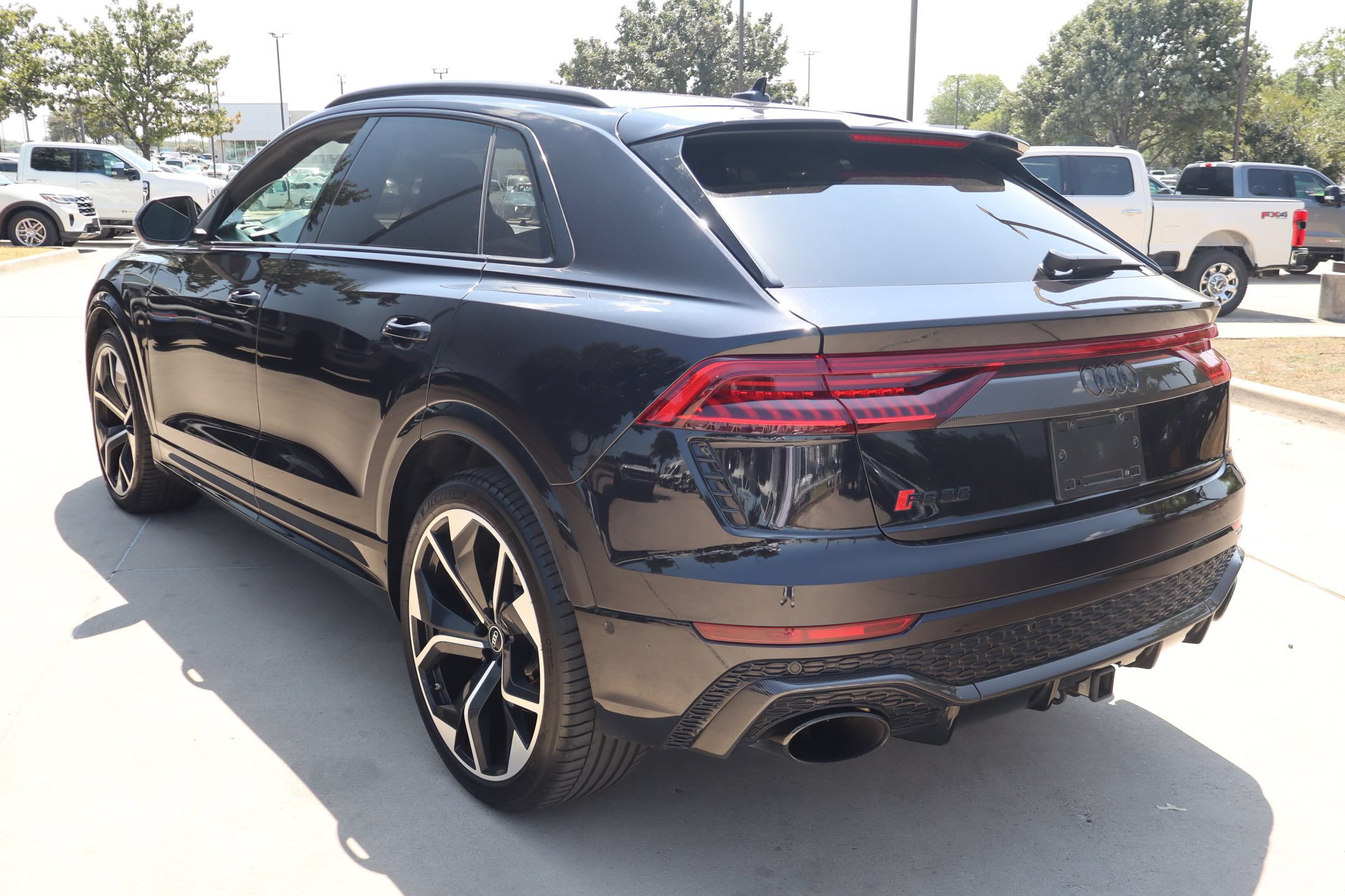 Used 2021 Audi RS Q8 w/ Carbon Optic Package AWD/4WD image 6