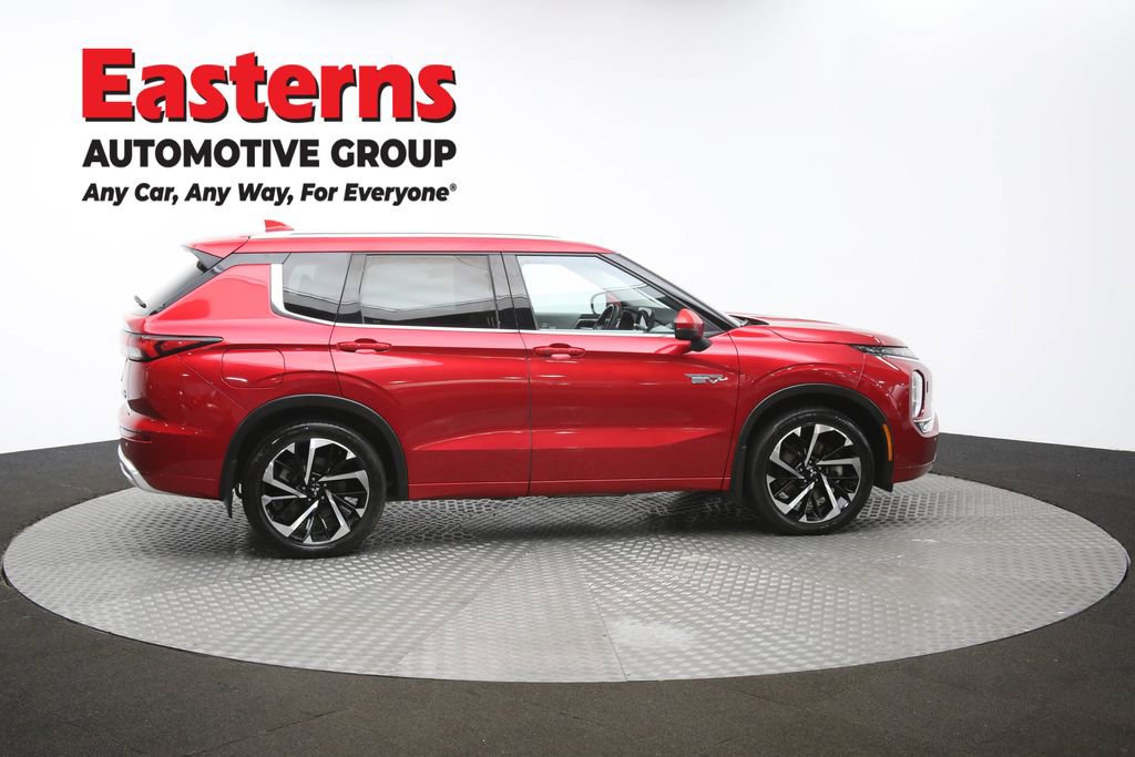 Used 2024 Mitsubishi Outlander SEL image 48