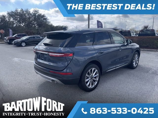 Used 2022 Lincoln Corsair FWD w/ Premium Package image 5