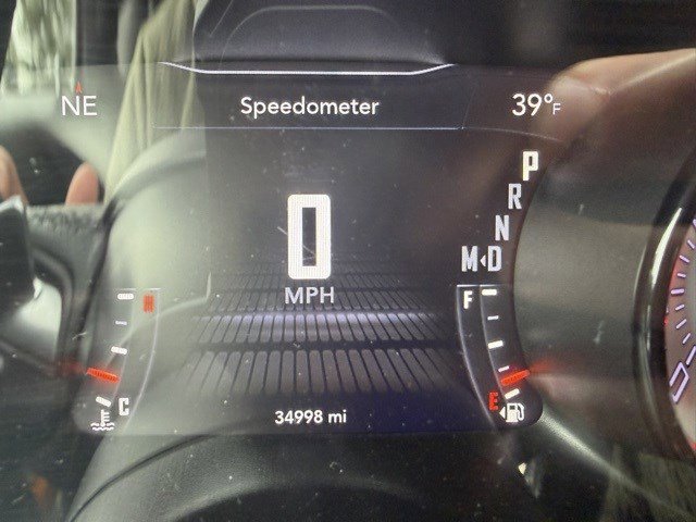 Used 2019 Dodge Challenger R/T w/ Plus Package image 15