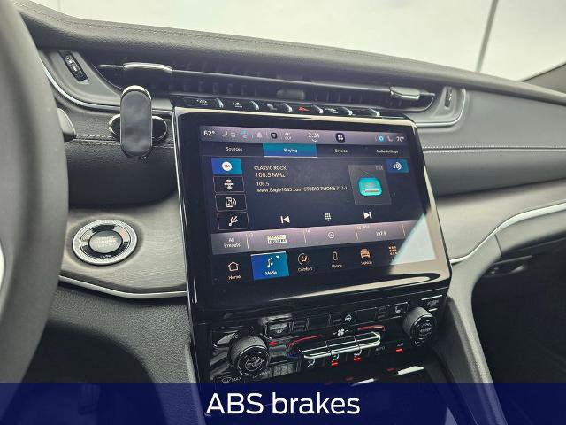 Used 2025 Jeep Grand Cherokee L Limited w/ Trailer Tow Package image 22