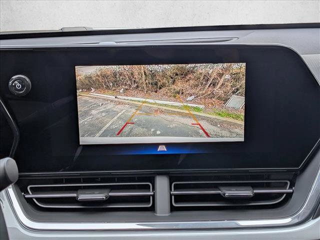 New 2026 Chevrolet Trax LT w/ Sunroof Package image 12