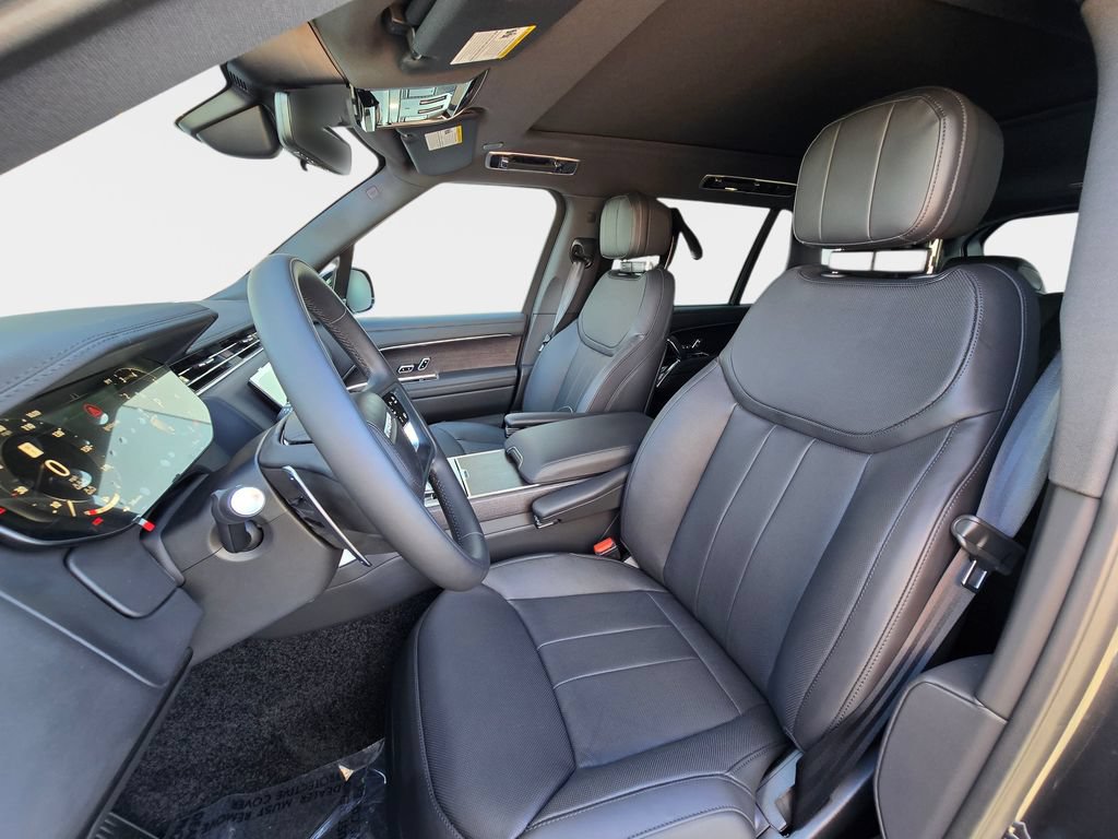 New 2026 Land Rover Range Rover Long Wheelbase SE AWD/4WD image 15