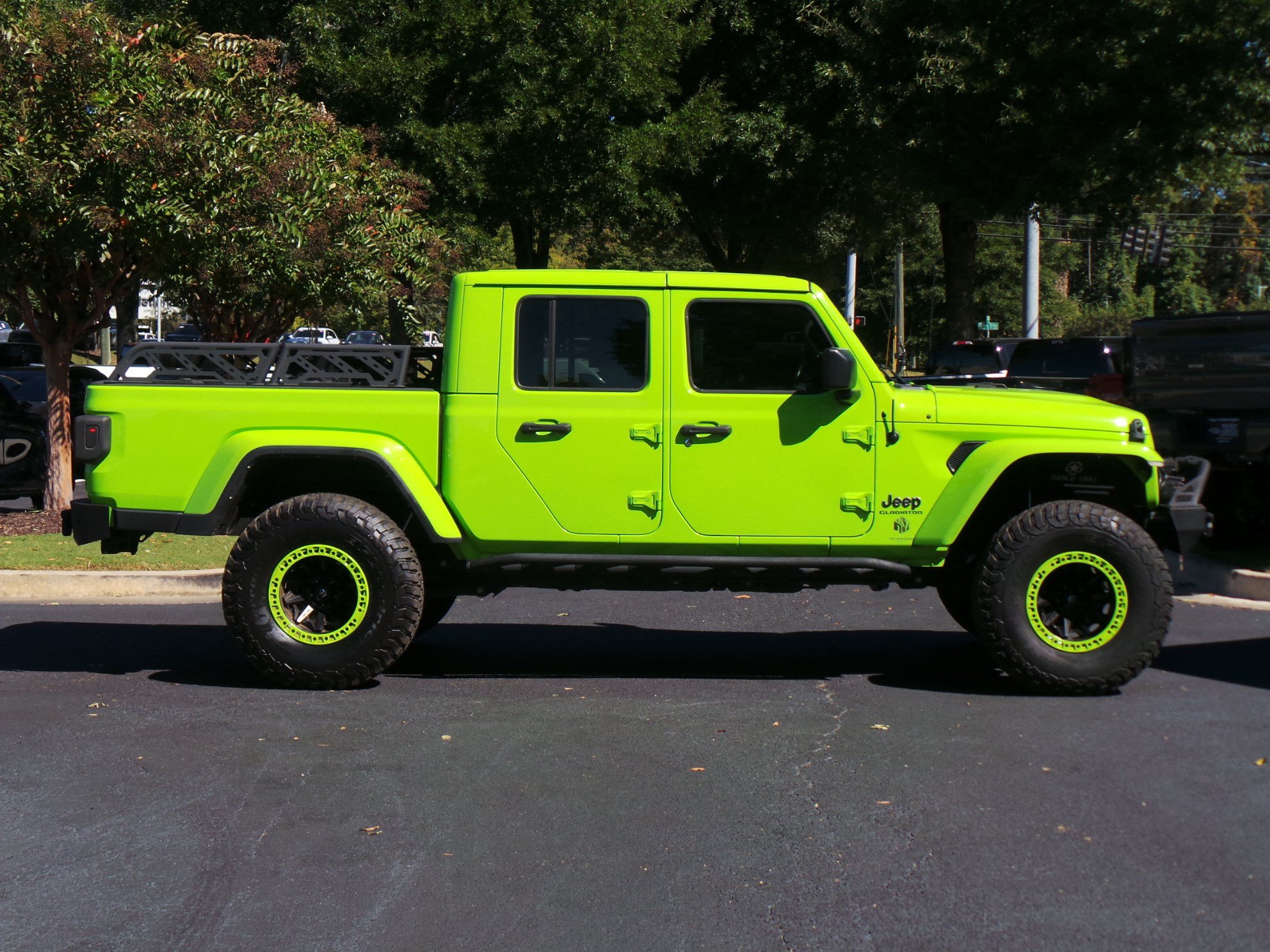 Used 2021 Jeep Gladiator Overland w/ Popular Equipment Package AWD/4WD image 5