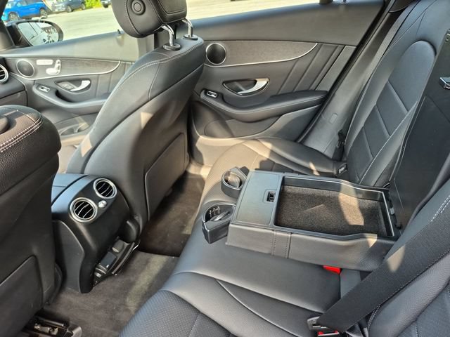 Used 2021 Mercedes-Benz GLC 300 4MATIC Coupe image 31