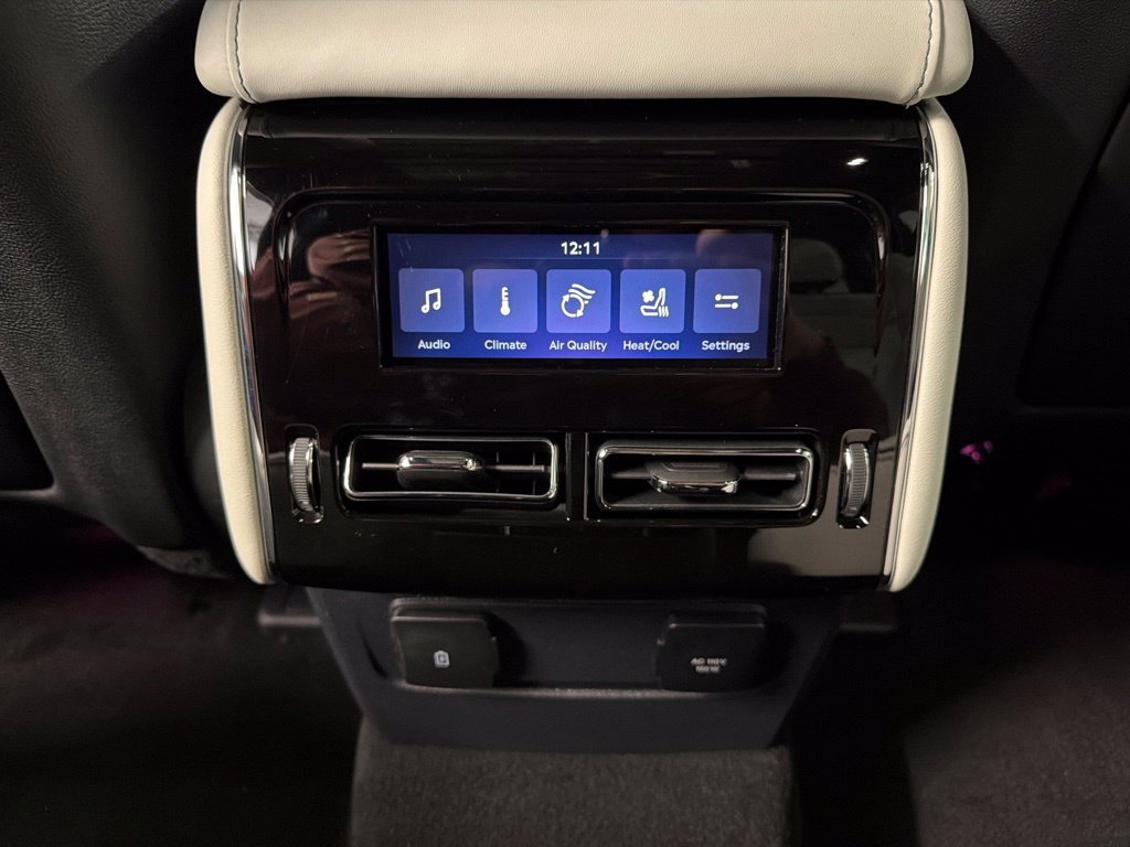 New 2027 Lincoln Aviator Black Label w/ Dynamic Handling Package AWD/4WD image 35