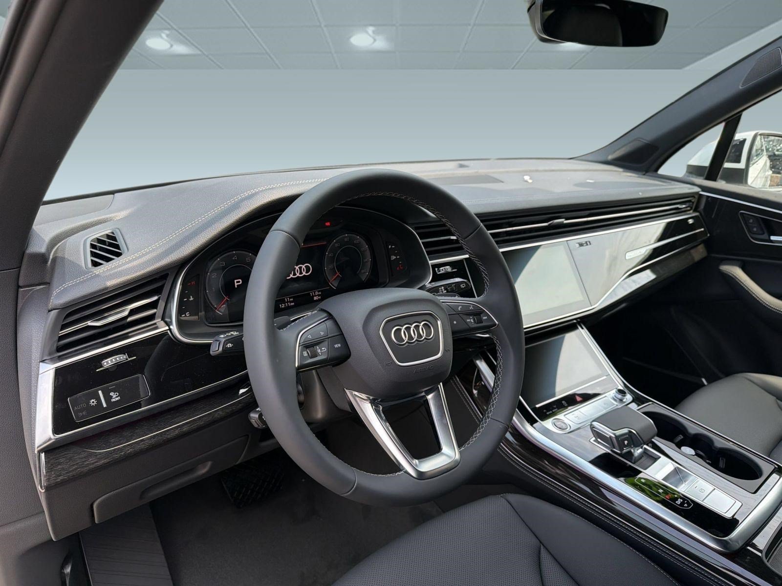 New 2026 Audi Q7 Premium Plus w/ Premium Plus Package AWD/4WD image 4