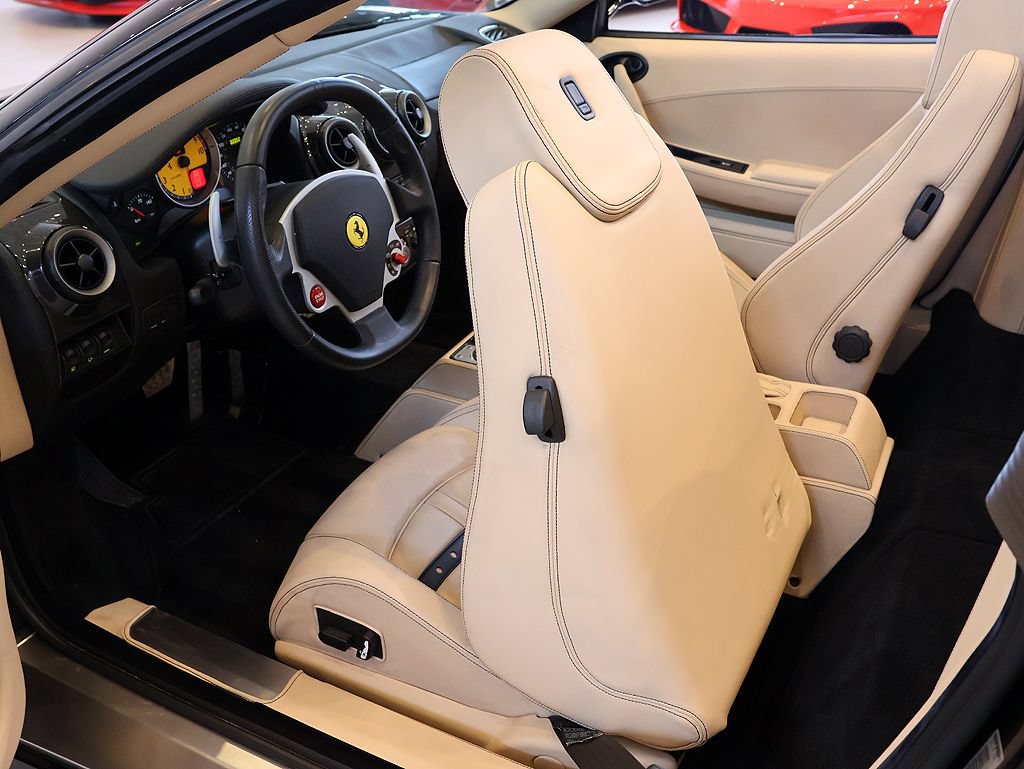 Used 2008 Ferrari F430 Spider RWD image 34