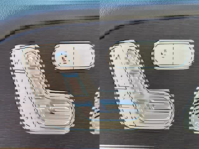 Used 2020 Mercedes-Benz GLE 350 4MATIC w/ Premium Package image 14