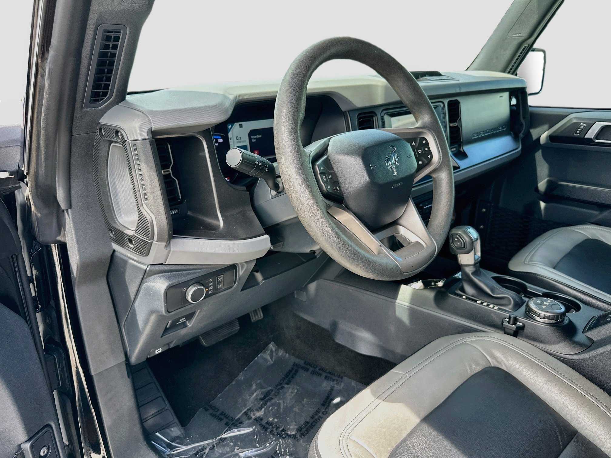 Used 2022 Ford Bronco 4-Door AWD/4WD image 9