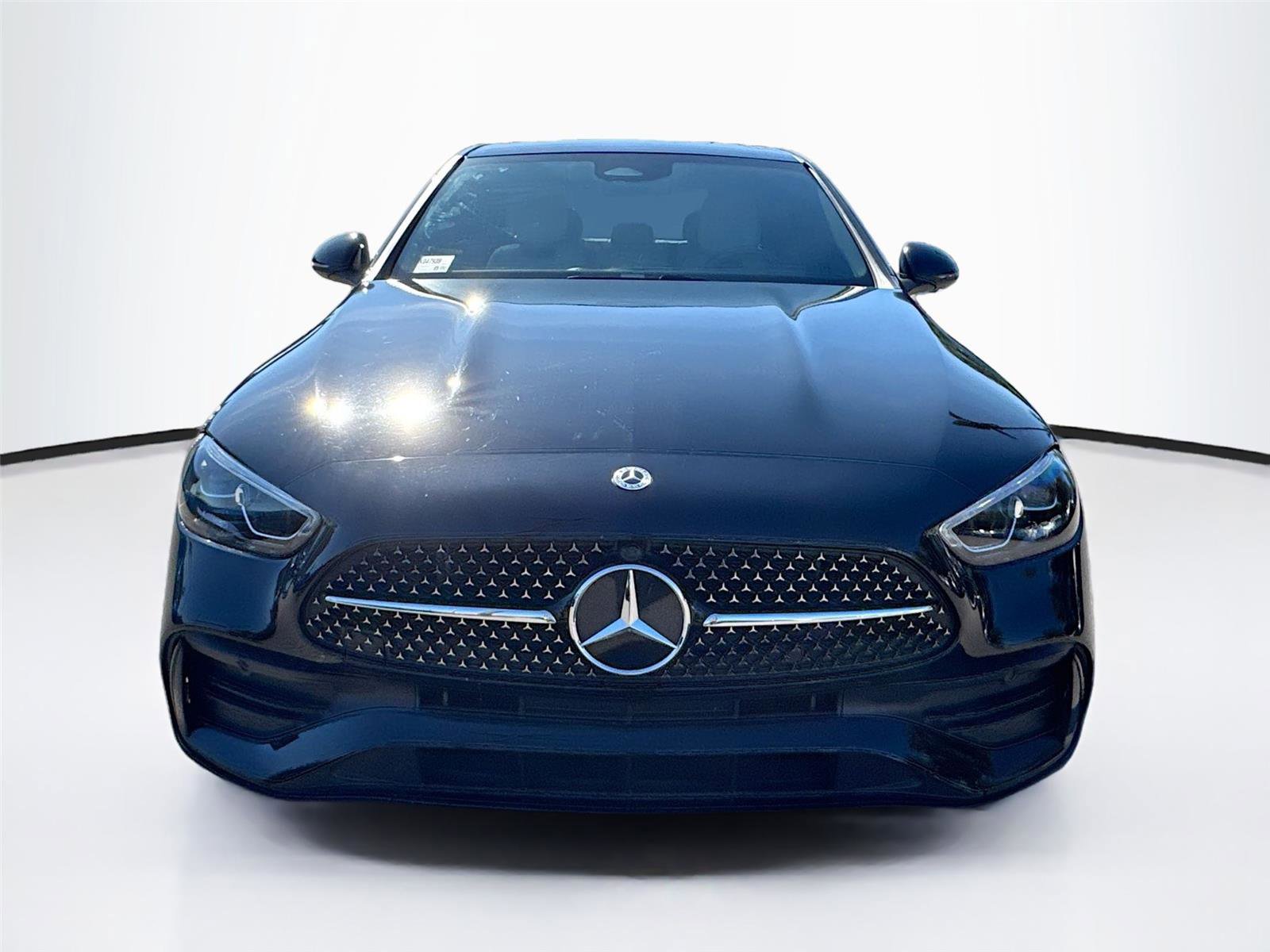 Used 2022 Mercedes-Benz C 300 Sedan image 2