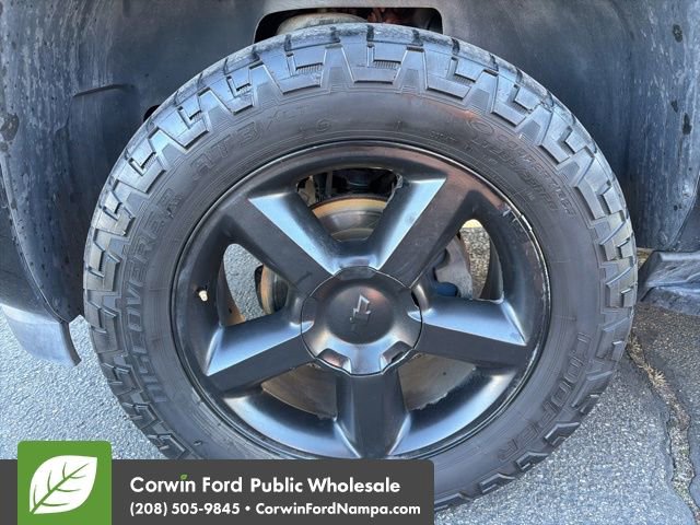 Used 2014 Chevrolet Tahoe LTZ image 9