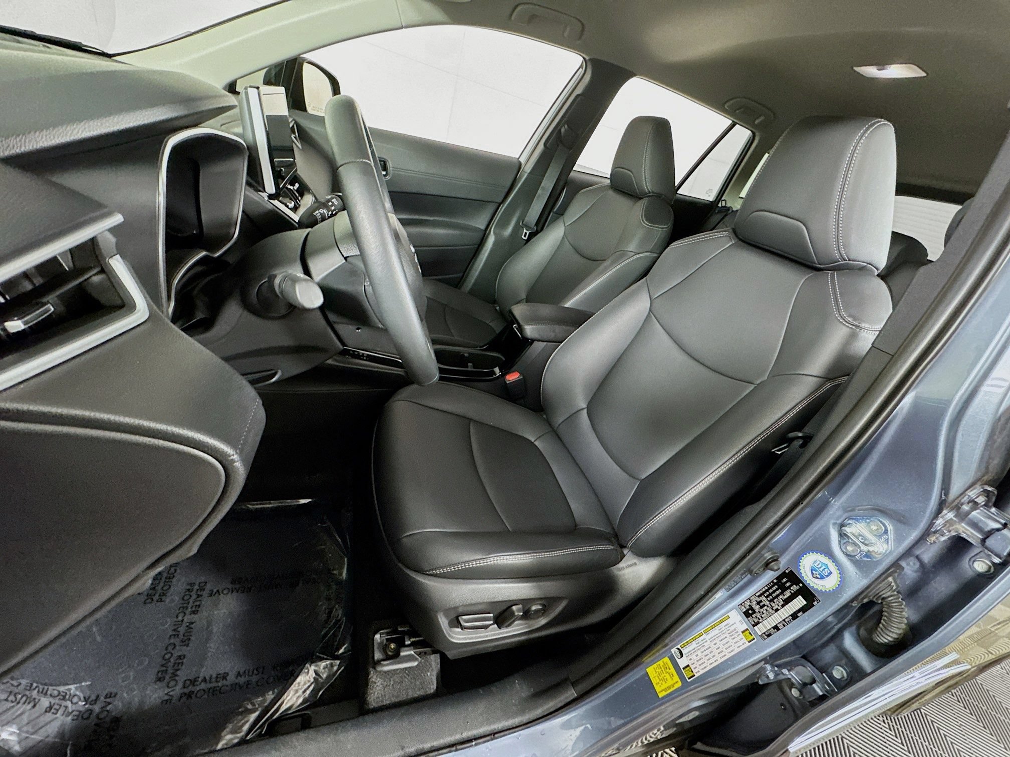 Certified 2025 Toyota Corolla Cross XLE AWD/4WD image 12