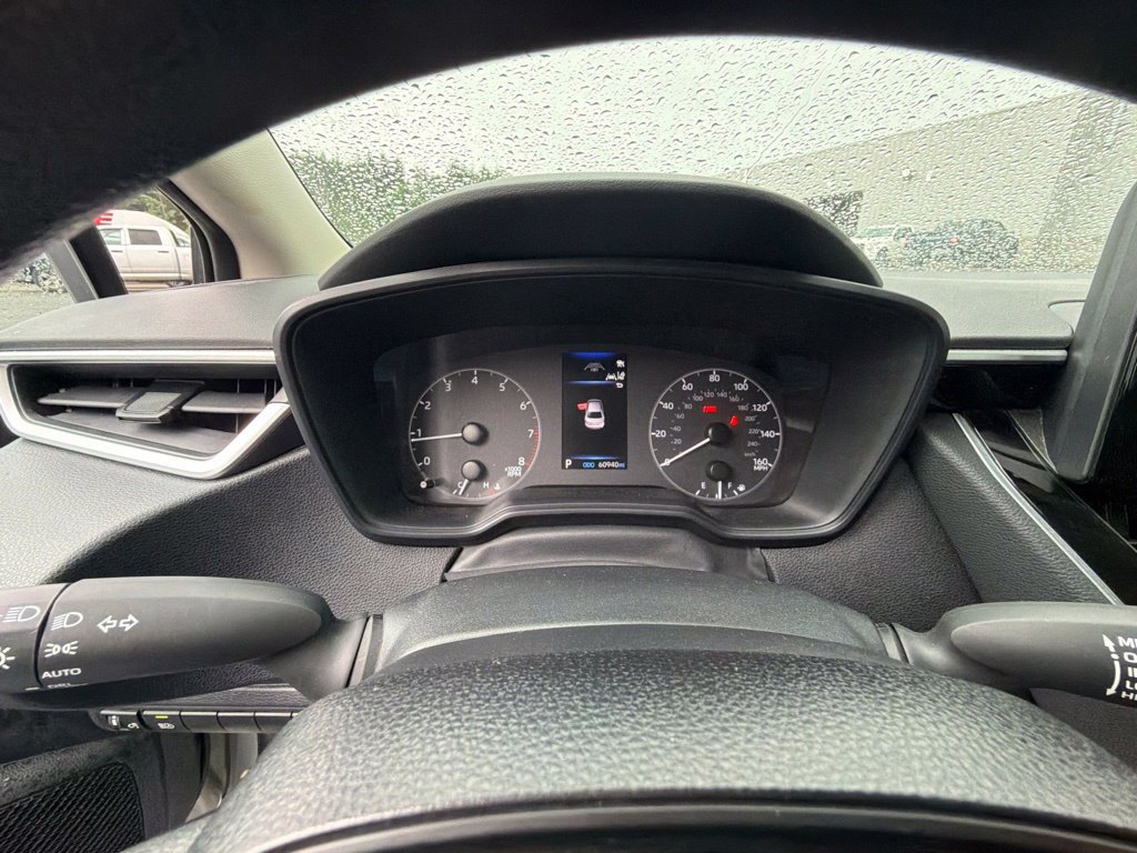 Used 2024 Toyota Corolla LE FWD image 27