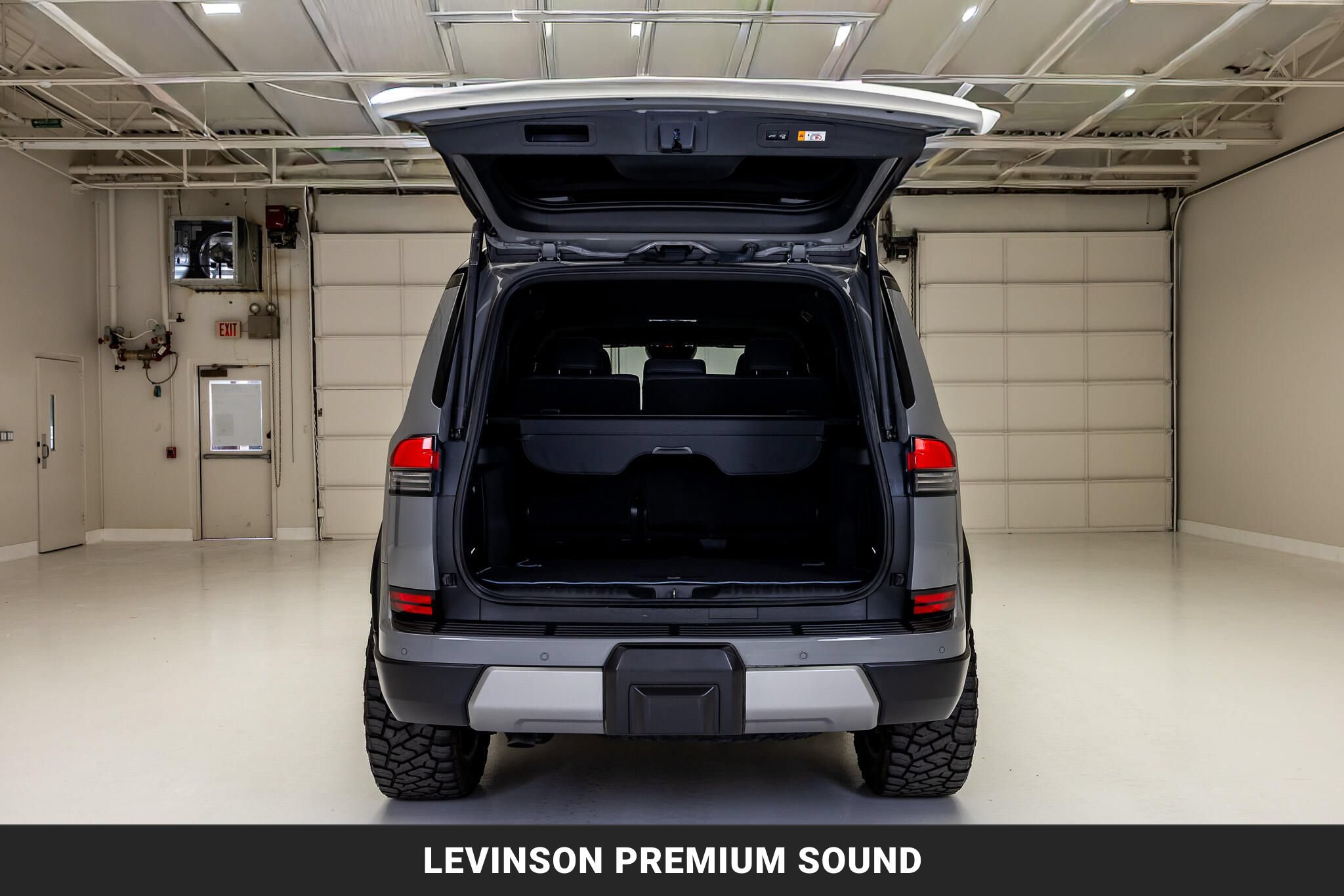 Used 2024 Lexus GX 550 AWD/4WD image 8