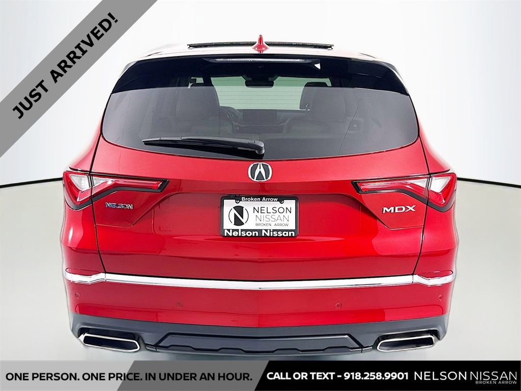 Used 2023 Acura MDX FWD w/ Technology Package image 6