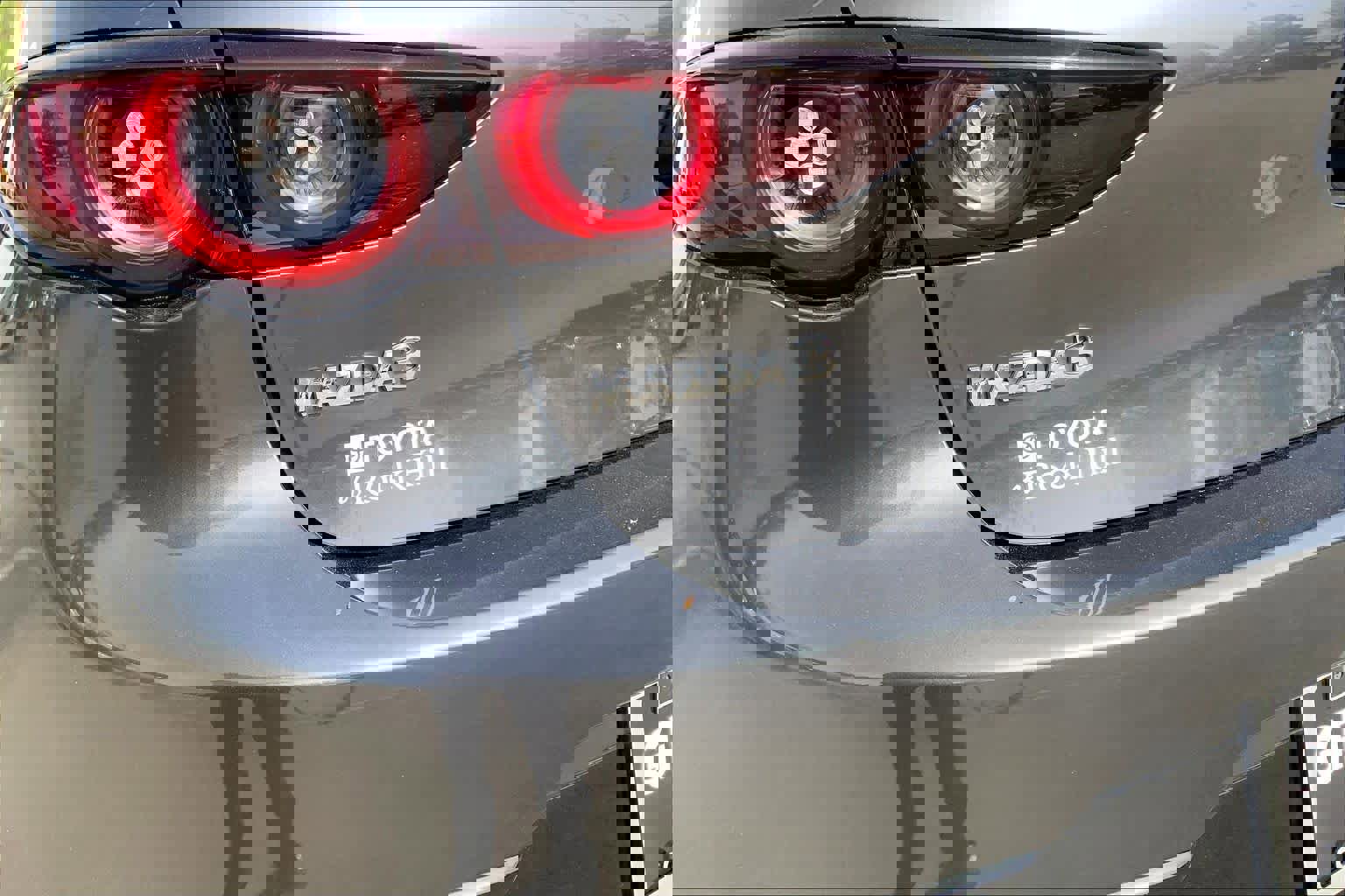 Used 2020 MAZDA MAZDA3 Hatchback w/ Premium Package FWD image 33